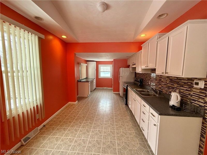 527 Raccoon, Austintown, OH 44515 Photo 4