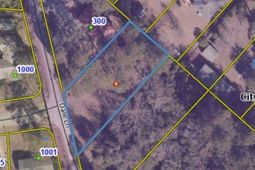 300 Dale Lane  photo 4