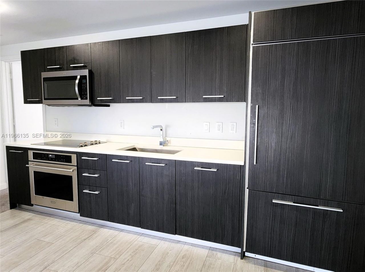 45 SW 9th St, Unit 2108, Miami, FL 33130 Photo