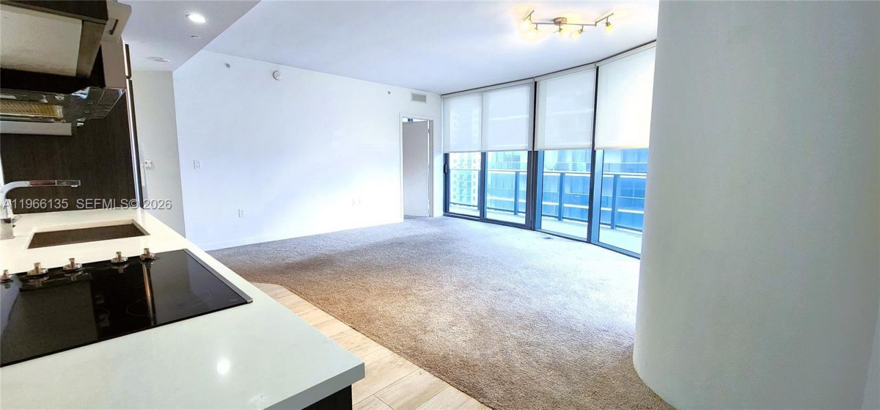 45 SW 9th St, Unit 2108, Miami, FL 33130 Photo