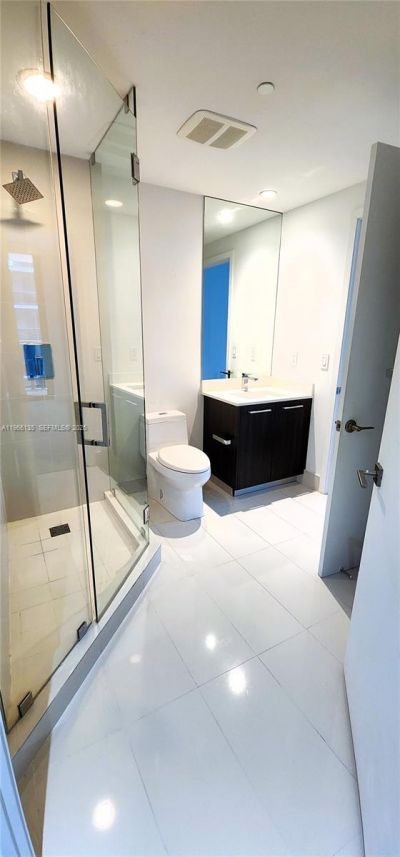 45 SW 9th St, Unit 2108, Miami, FL 33130 Photo