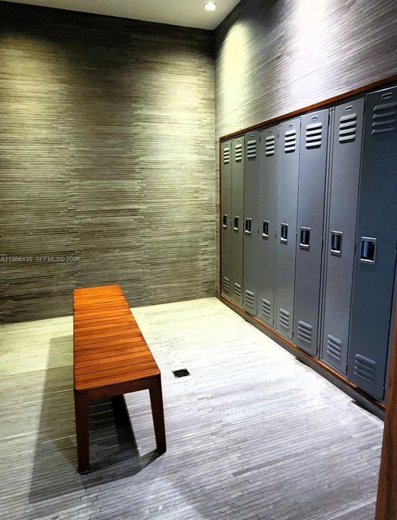 45 SW 9th St, Unit 2108, Miami, FL 33130 Photo