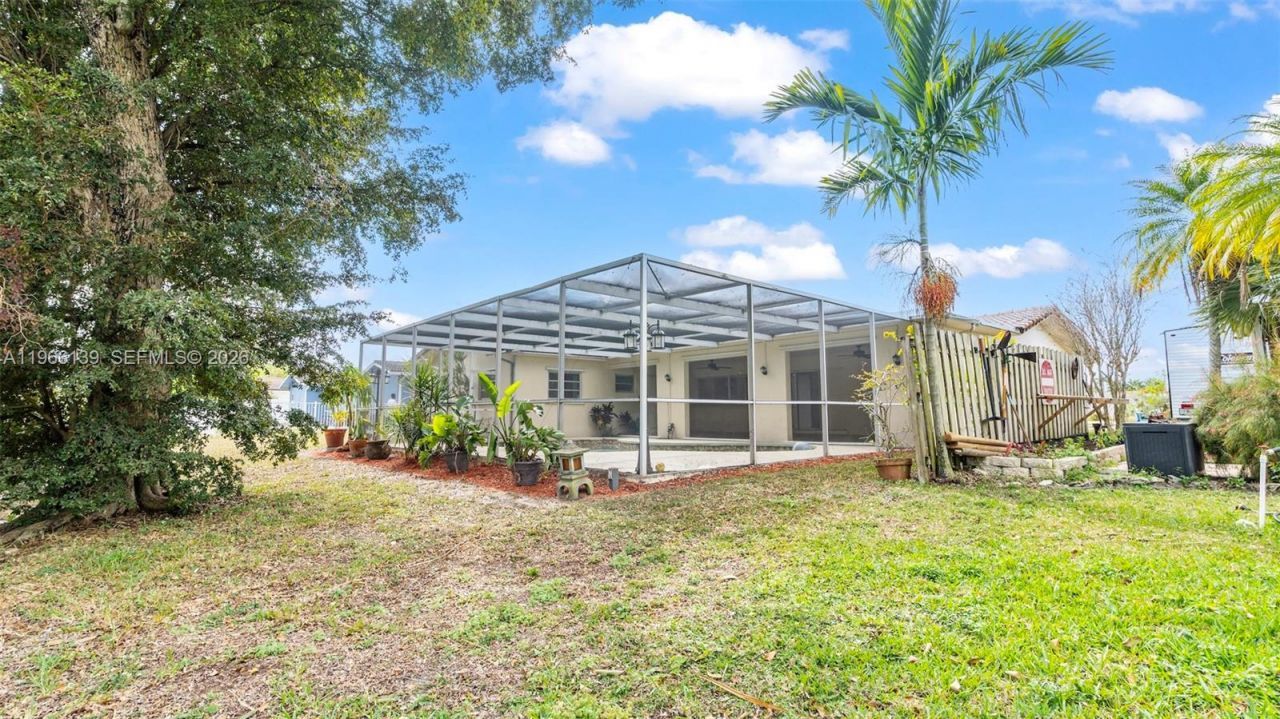 2040 NW 66th Ave, Margate, FL 33063 Photo