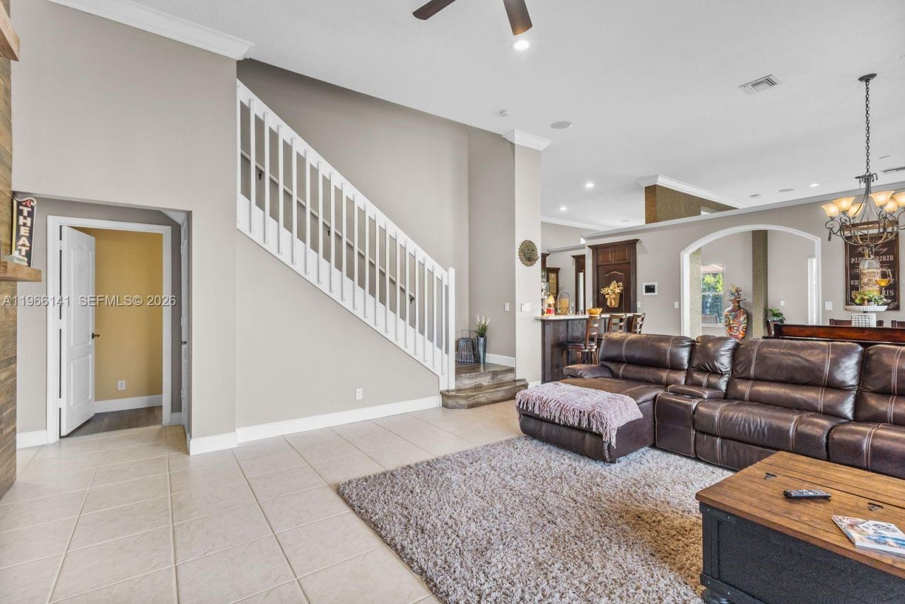 2488 Eagle Run Dr , Weston, FL 33327 Photo