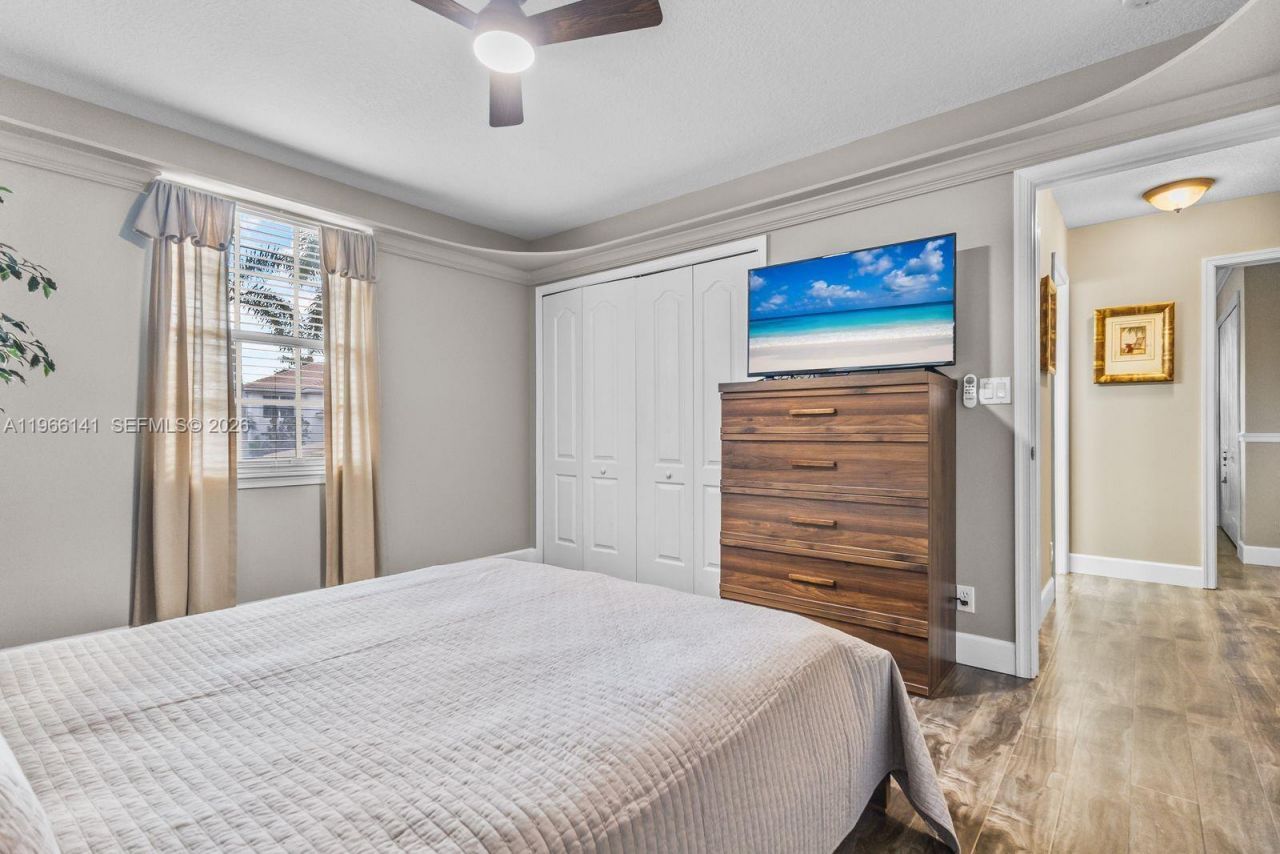 2488 Eagle Run Dr , Weston, FL 33327 Photo