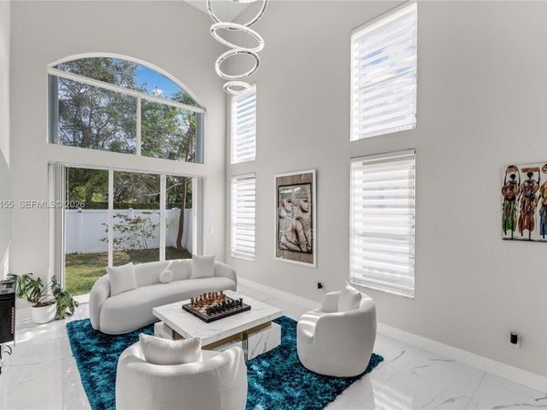 1147 NE 37th Place, Homestead, FL 33033