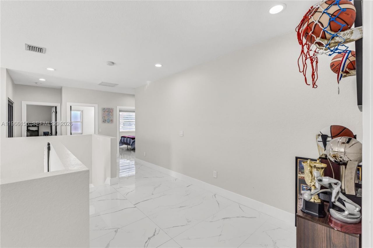 1147 NE 37th Place, Homestead, FL 33033 Photo