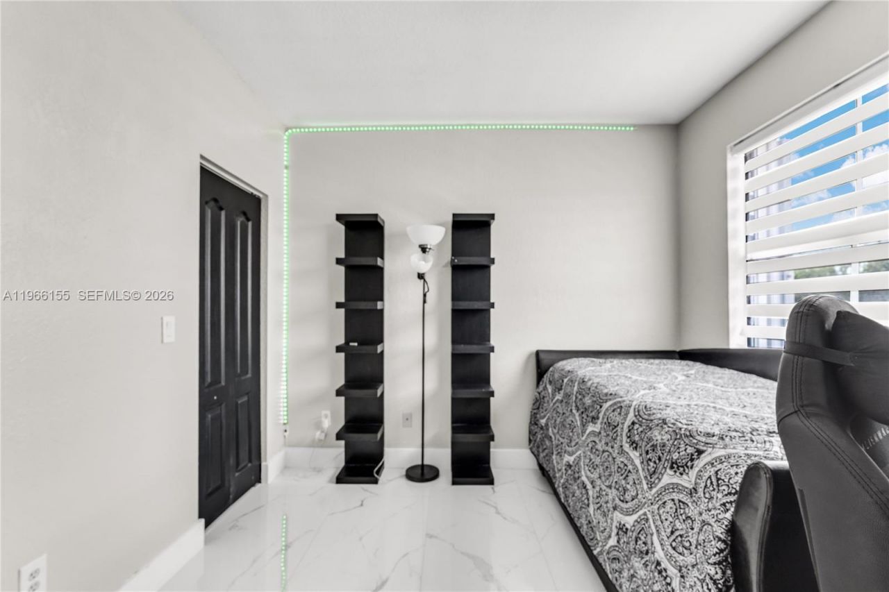 1147 NE 37th Place, Homestead, FL 33033 Photo