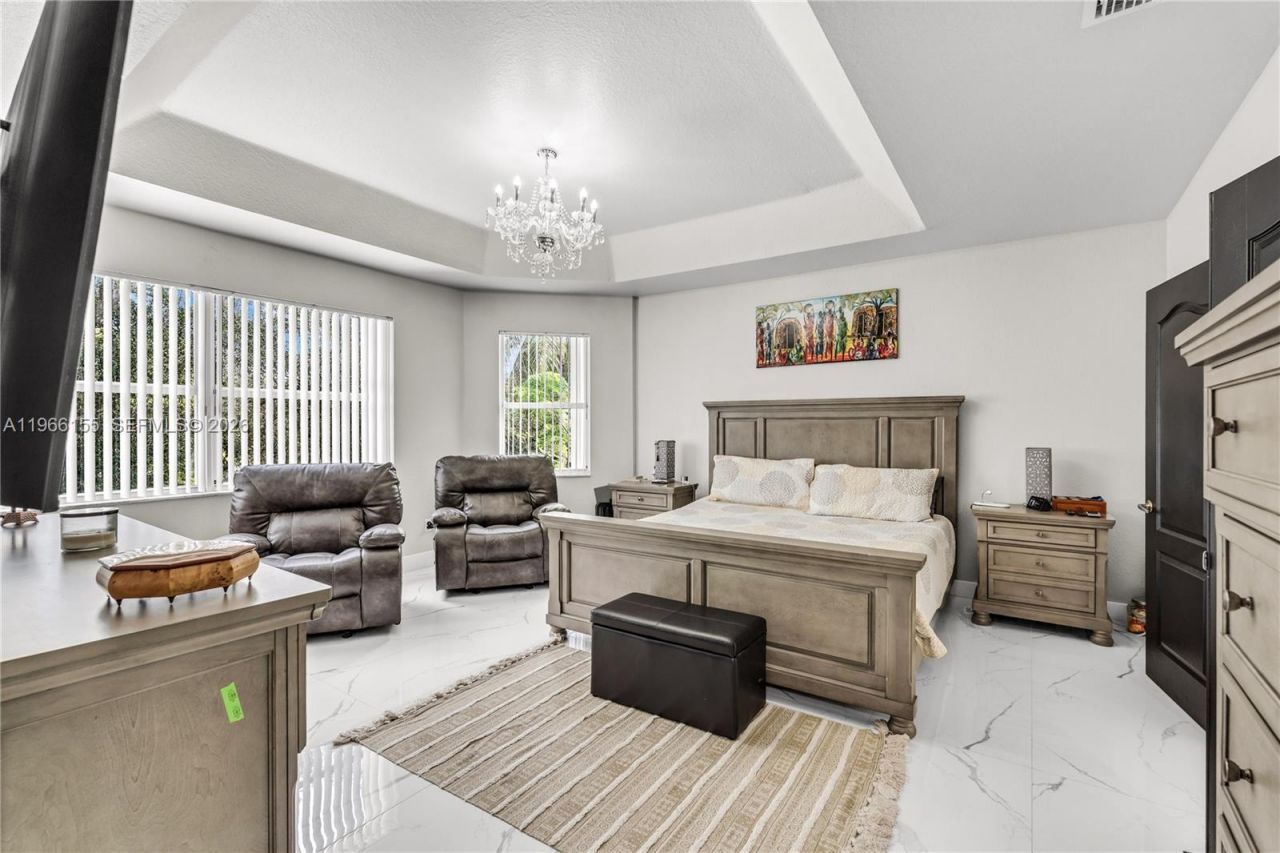 1147 NE 37th Place, Homestead, FL 33033 Photo