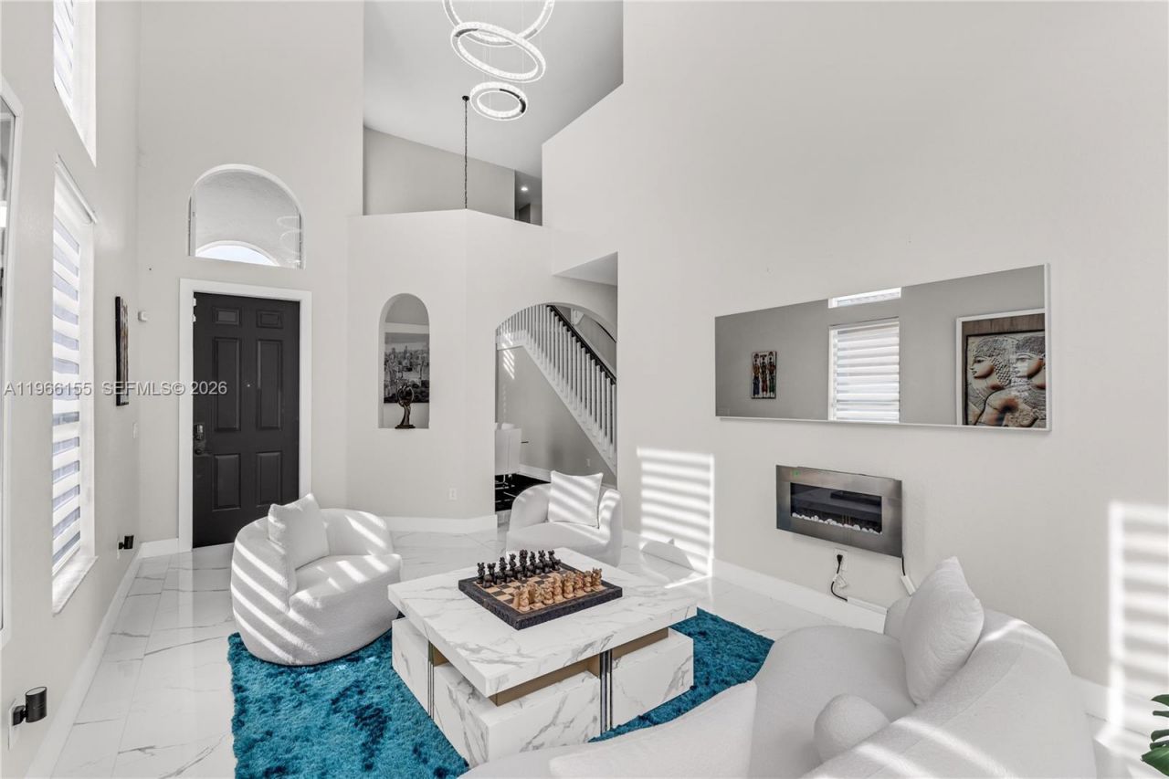 1147 NE 37th Place, Homestead, FL 33033 Photo