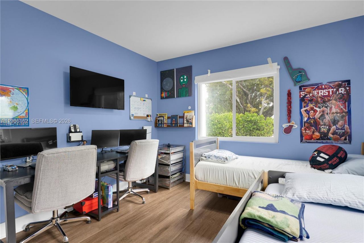 10070 N Miami Avenue , Miami Shores, FL 33150 Photo