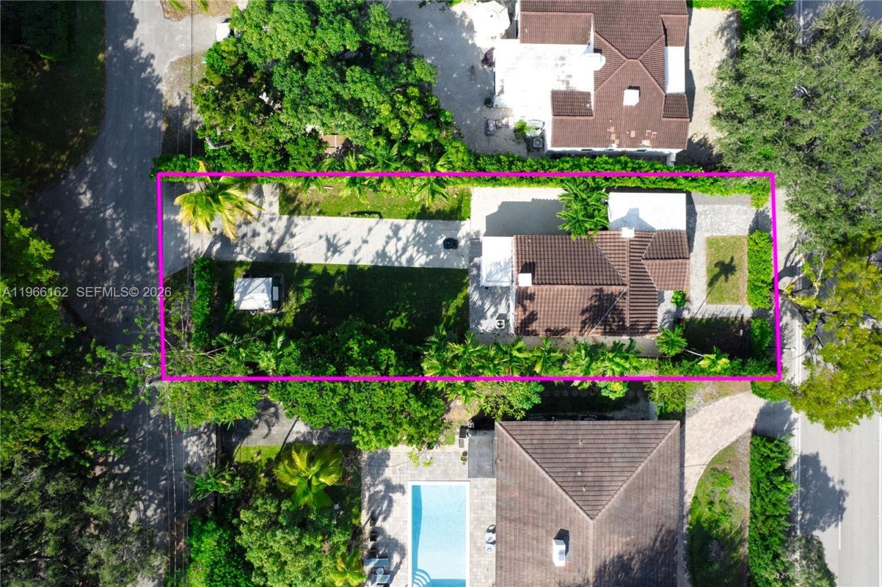 10070 N Miami Avenue , Miami Shores, FL 33150 Photo