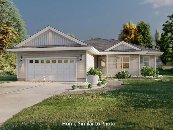 1935 HUFFCUTT LANE, Waupaca, WI 54981