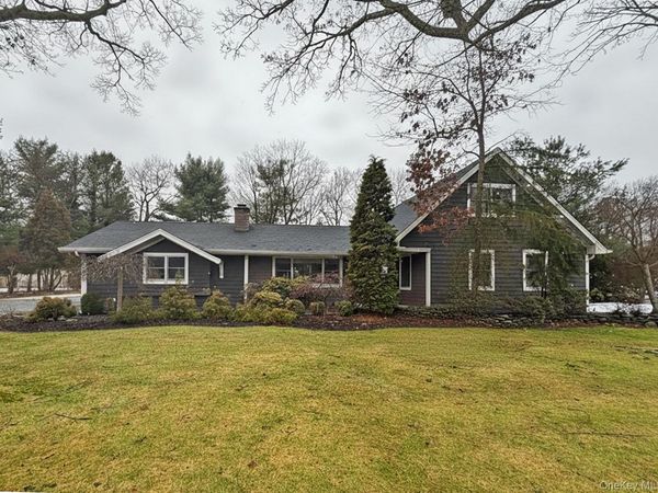 22 Redwood Drive, Great River, NY 11739