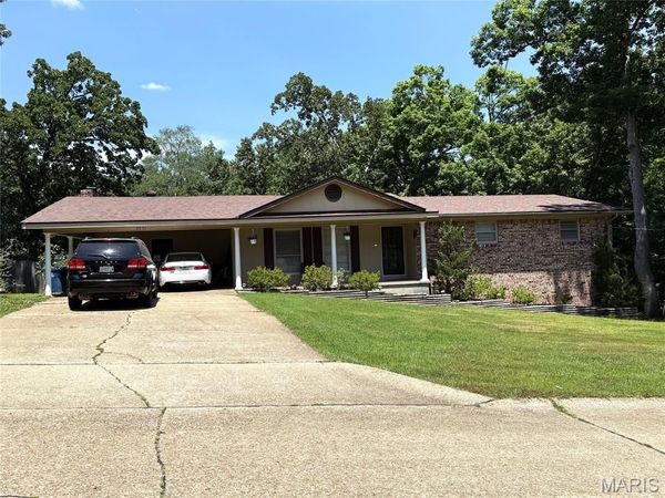 2001 King Road, Poplar Bluff, MO 63901