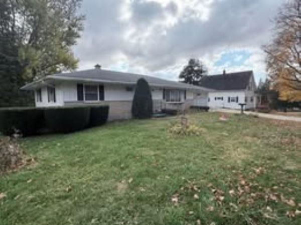 214 Long Street, WARREN, IL 61087