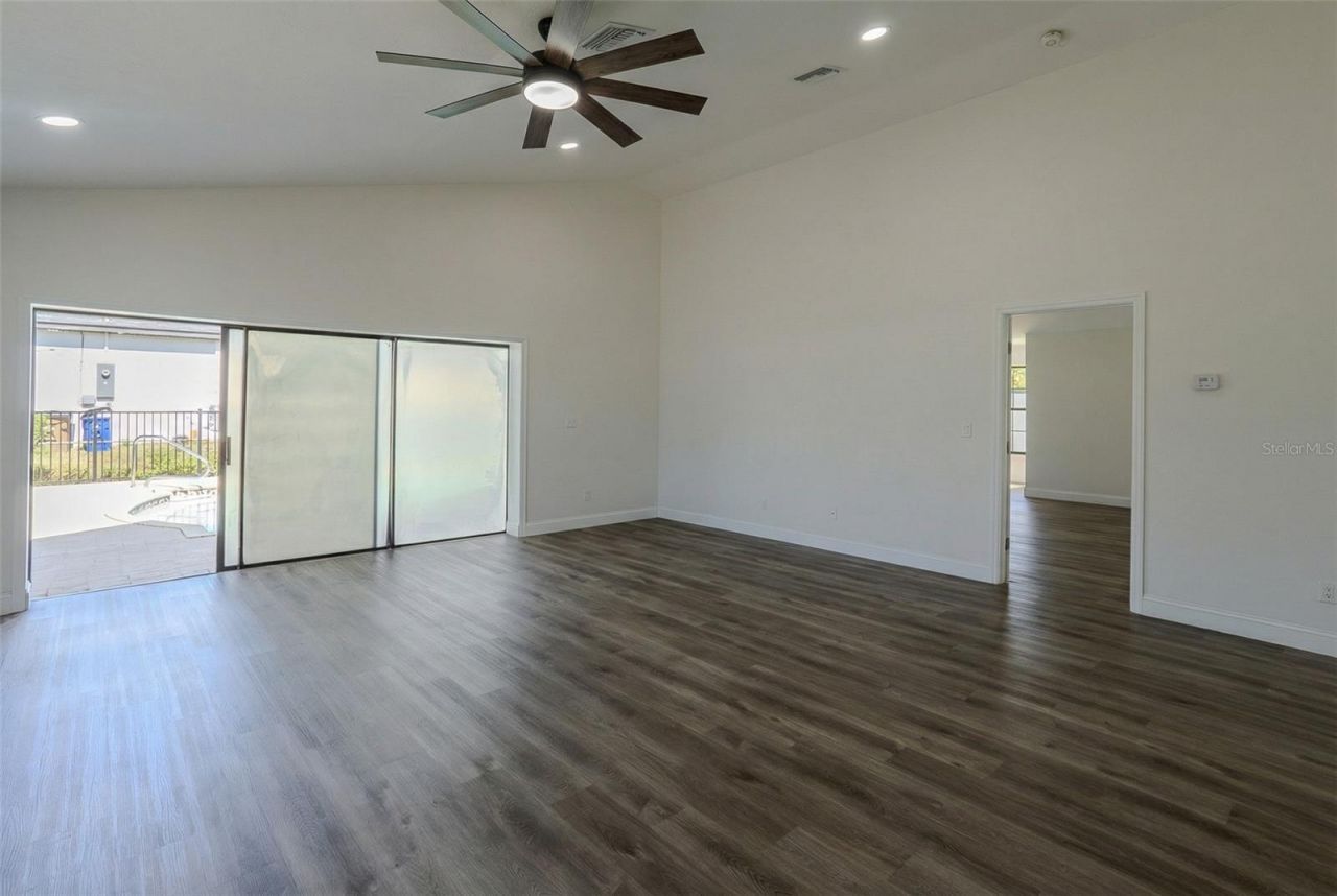 599 Carolina Avenue, Fort Myers, FL 33905 Photo