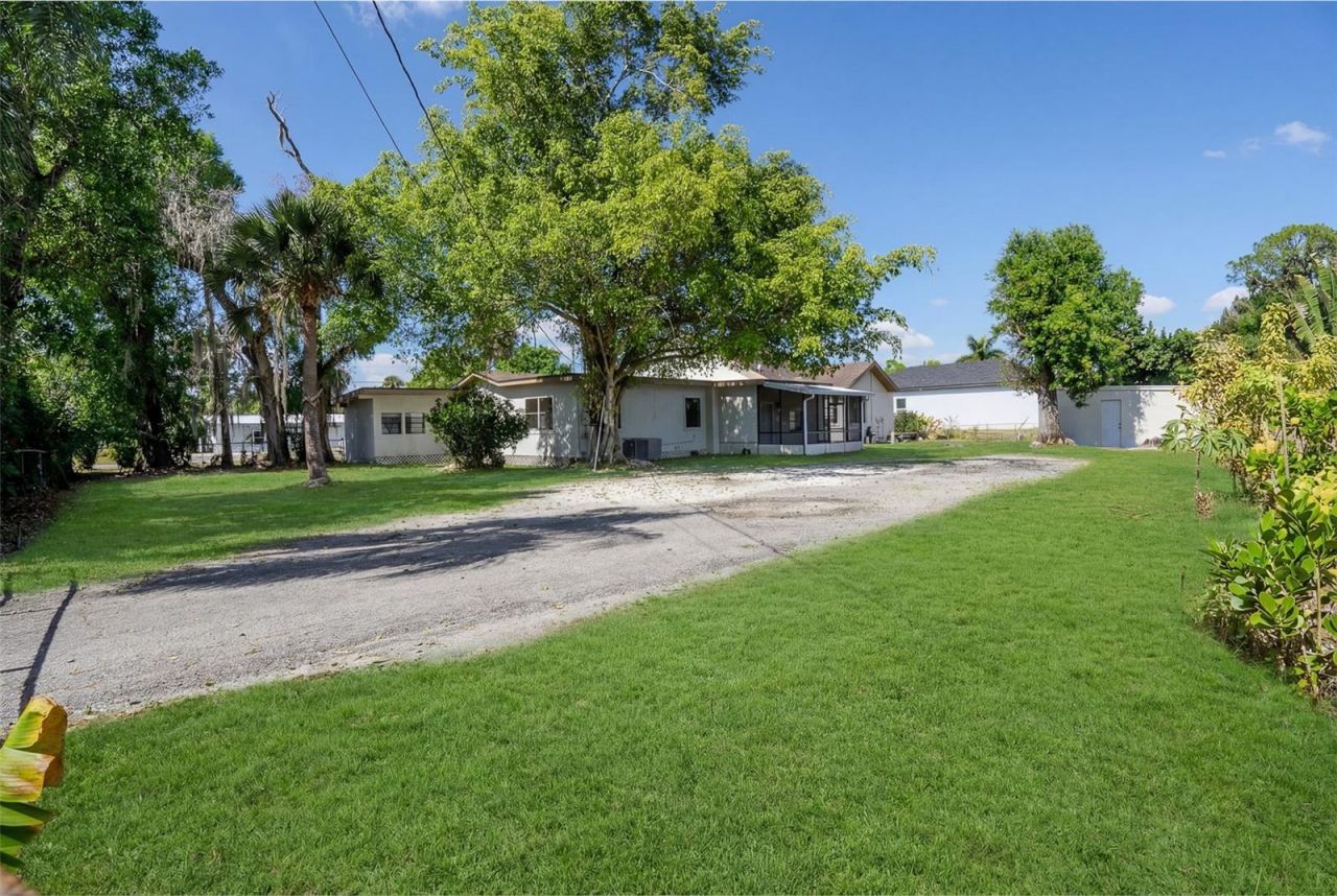 599 Carolina Avenue, Fort Myers, FL 33905 Photo