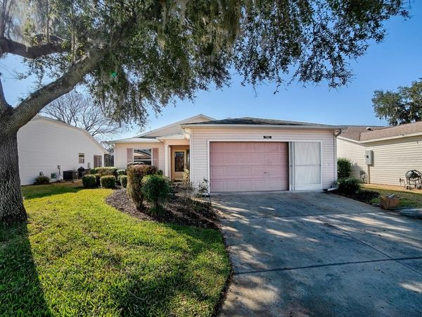 752 OLD OAKS LANE, LEESBURG, FL 34748