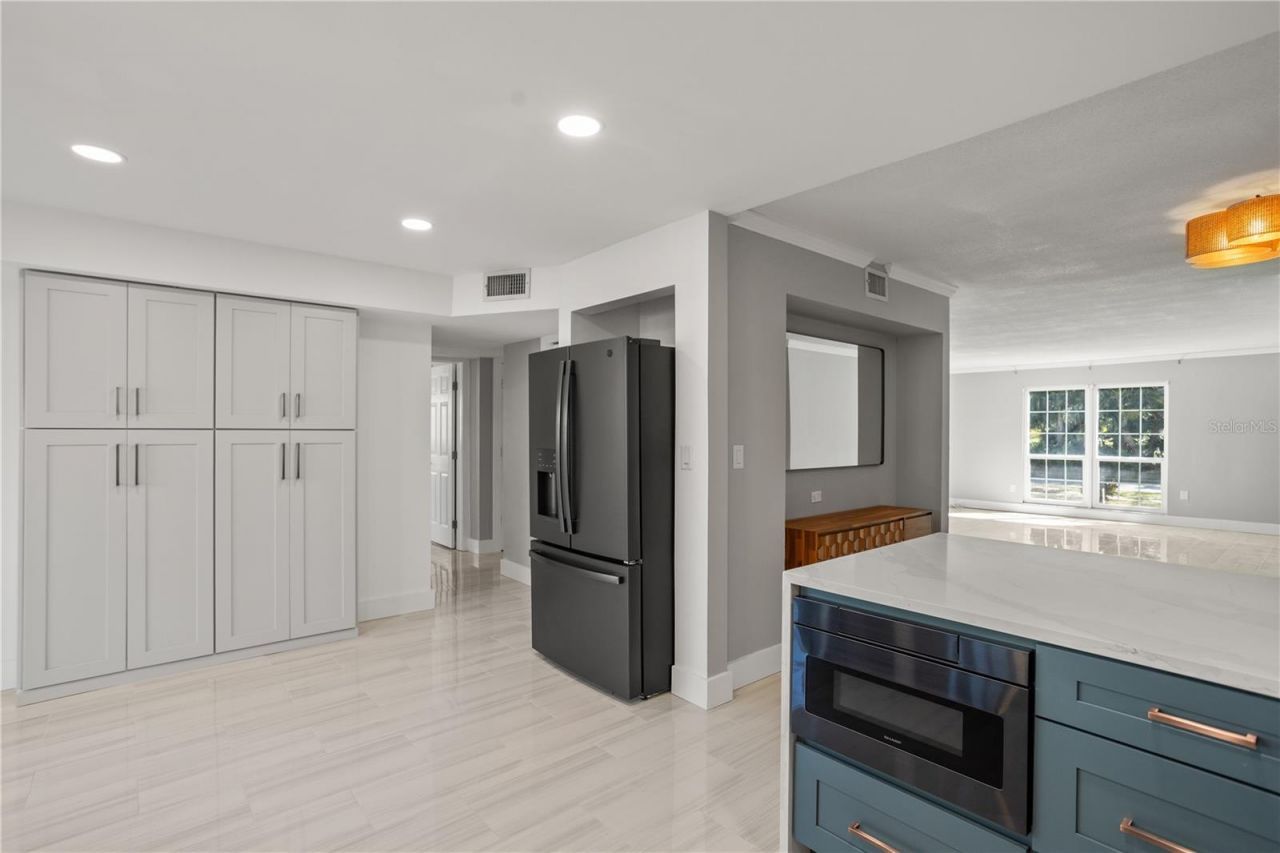 1000 Rafael Boulevard Ne, Unit 2, Saint Petersburg, FL 33704 Photo