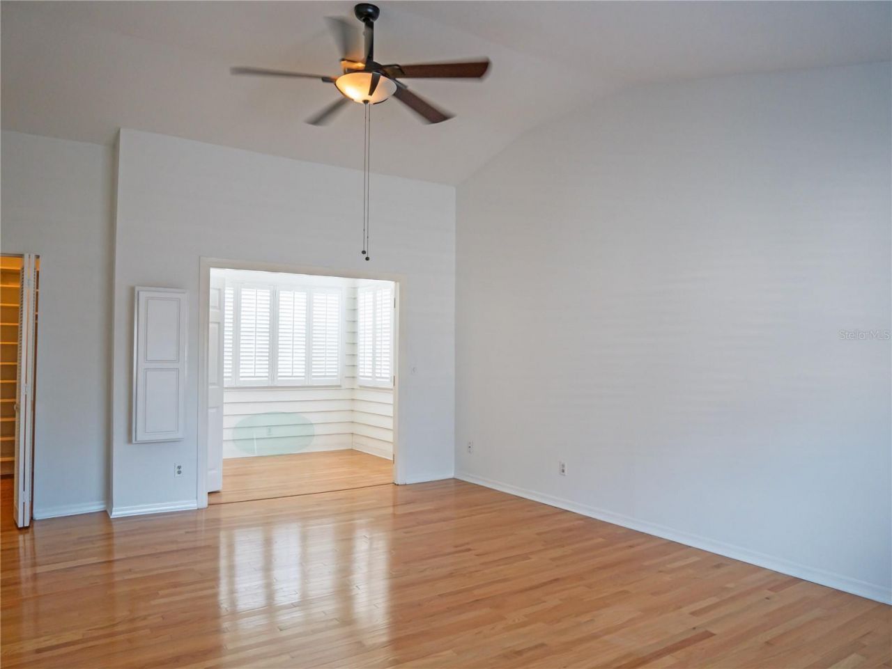 325 17th Avenue Ne, Saint Petersburg, FL 33704 Photo