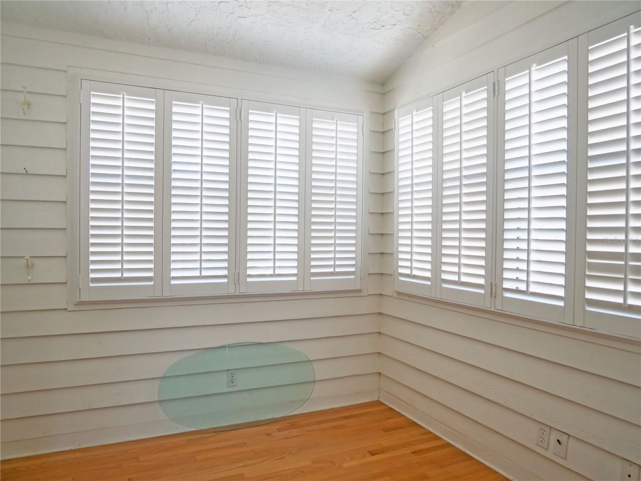 325 17th Avenue Ne, Saint Petersburg, FL 33704 Photo