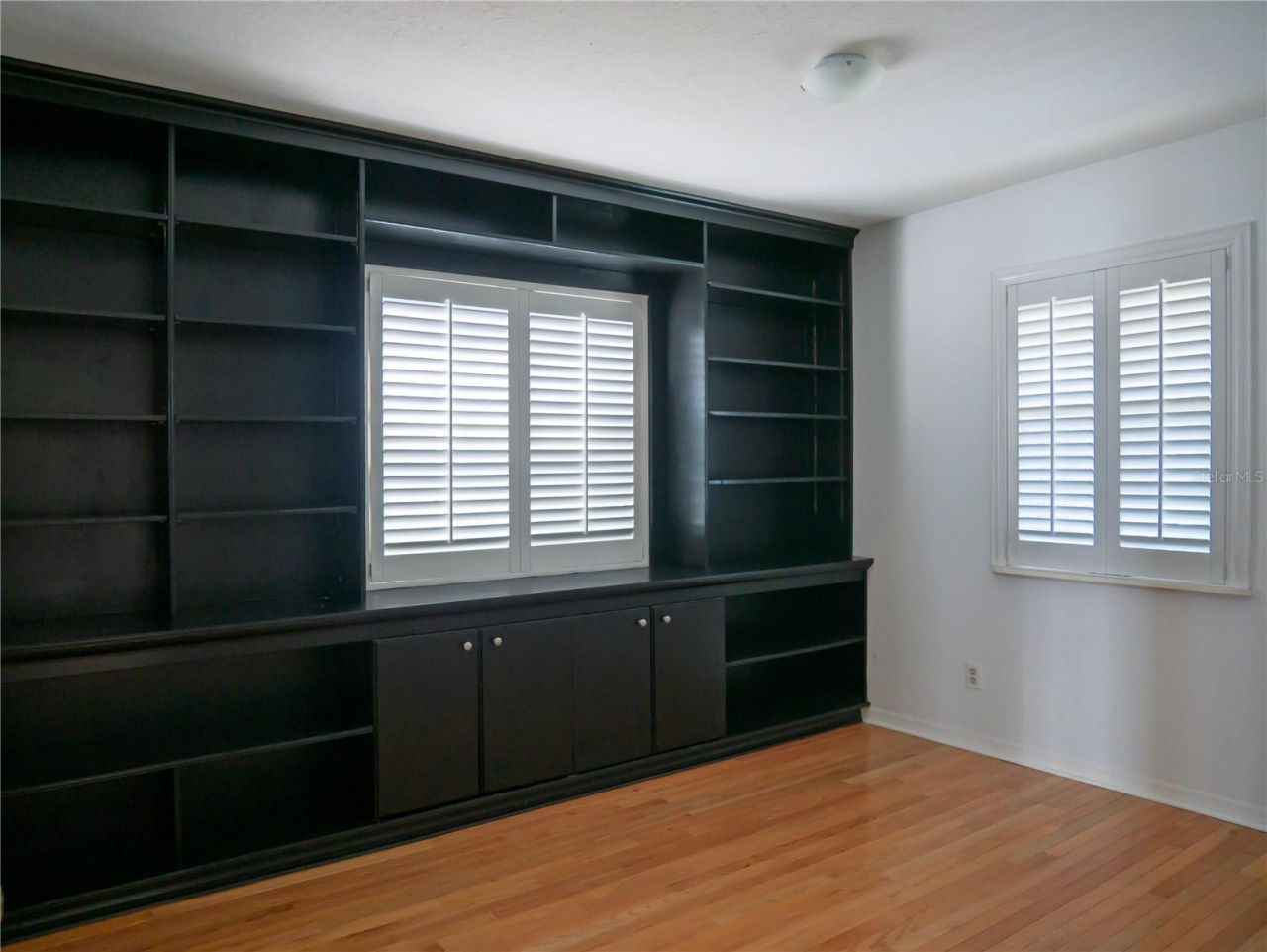 325 17th Avenue Ne, Saint Petersburg, FL 33704 Photo