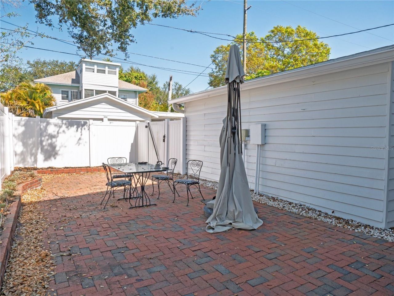 325 17th Avenue Ne, Saint Petersburg, FL 33704 Photo