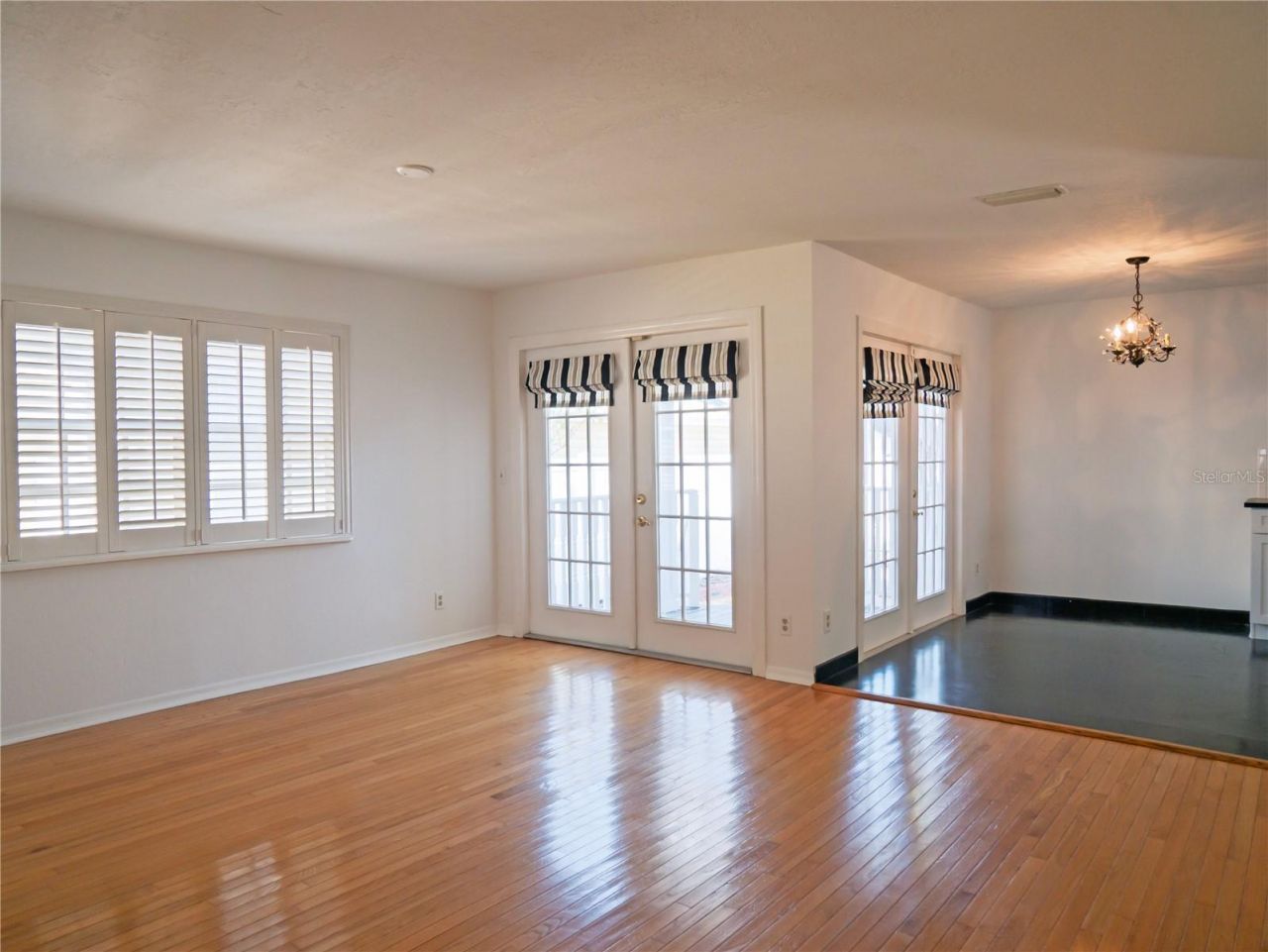 325 17th Avenue Ne, Saint Petersburg, FL 33704 Photo