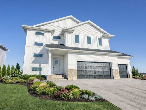 6863 Sun Valley Blvd, Horace, ND 58047