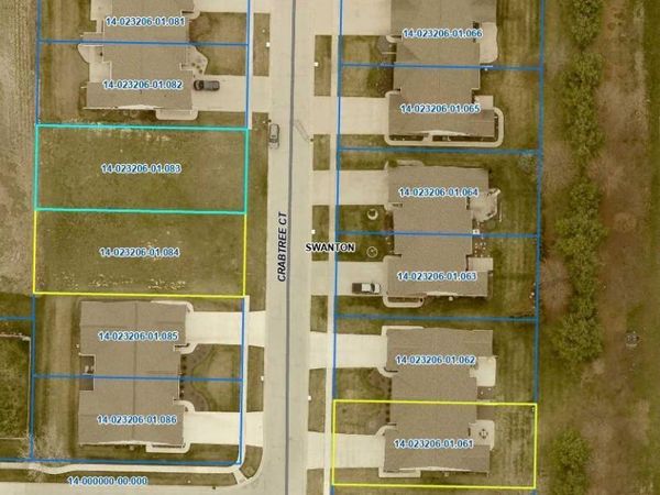 19 Crabtree Court , Swanton, OH 43558