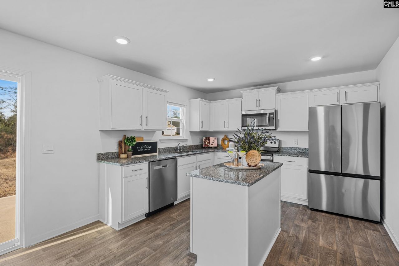 105 Maple Court  Photo 14