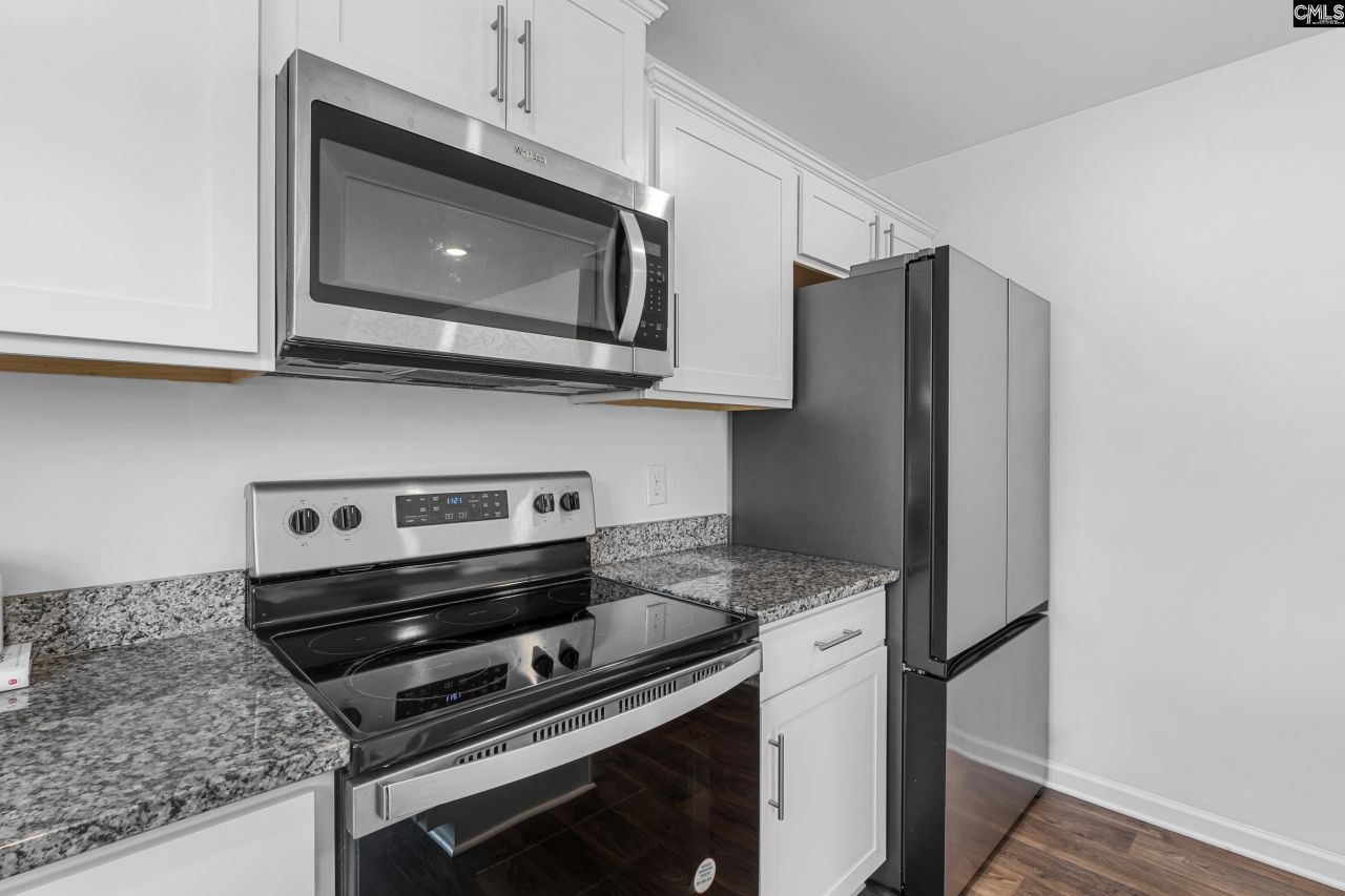 105 Maple Court  Photo 15