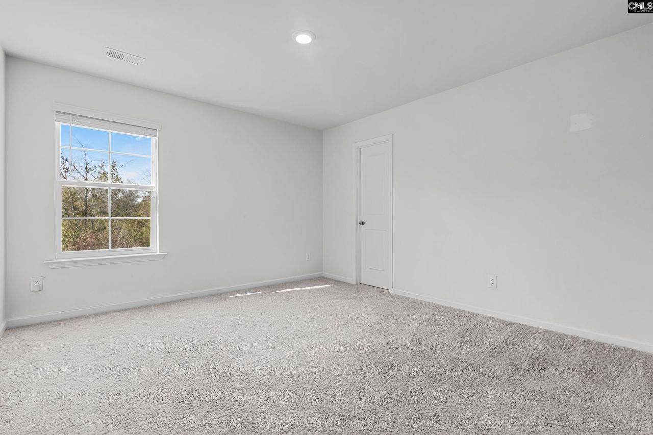 105 Maple Court  Photo 26