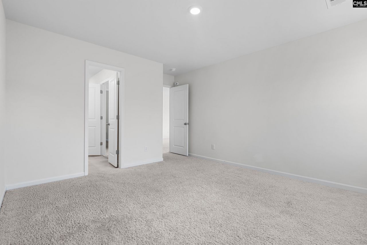 105 Maple Court  Photo 27