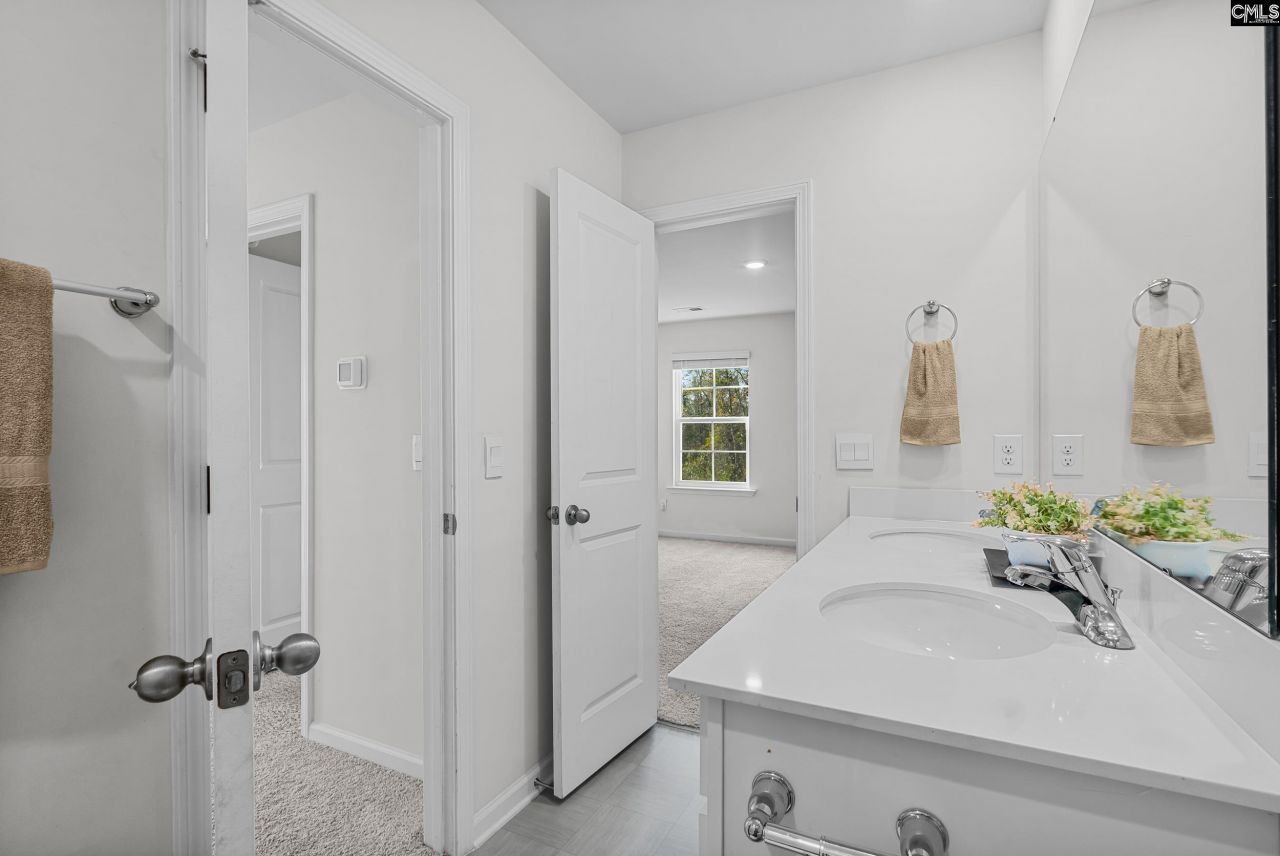 105 Maple Court  Photo 30