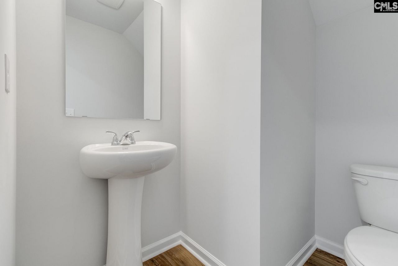 3012 Harborview Drive Photo 11