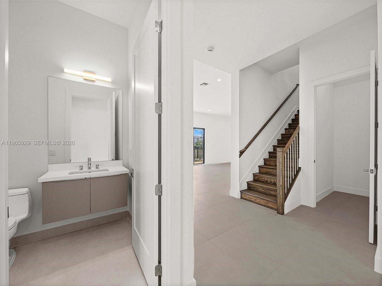 5718 W Ashwood Cir W, Hollywood, FL 33312 Photo