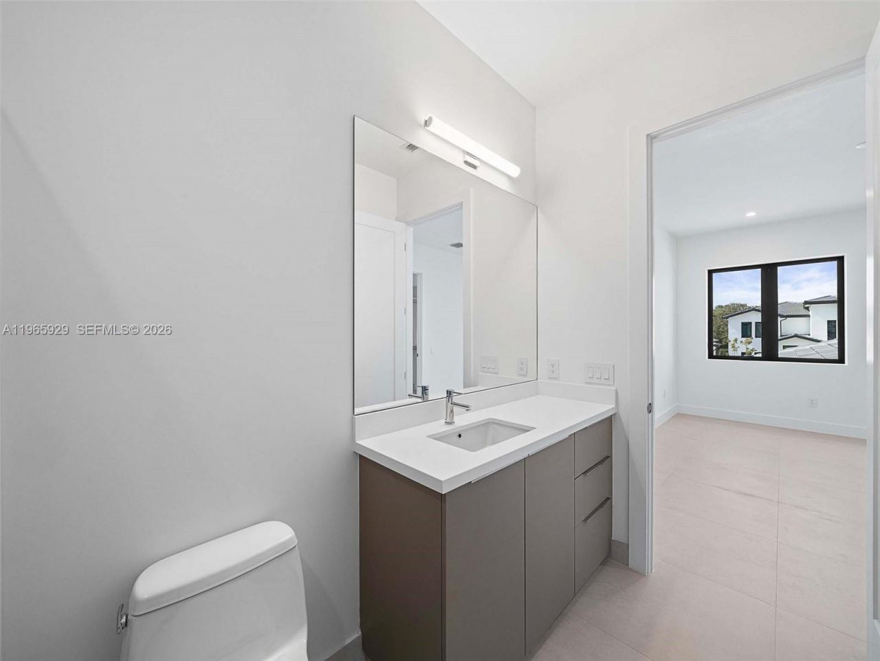 5718 Ashwood Cir W, Hollywood, FL 33312 Photo