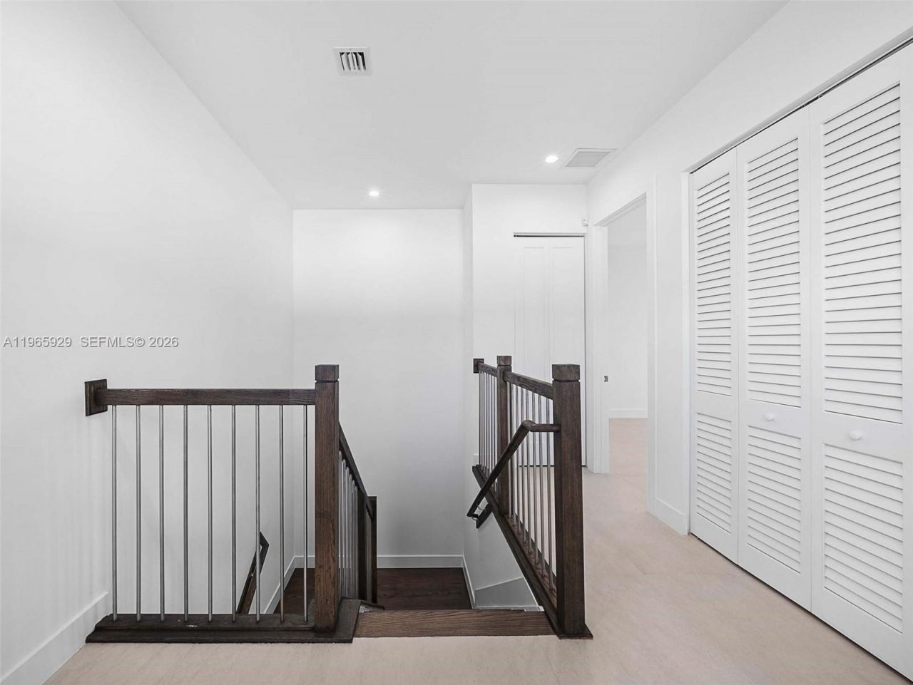 5718 W Ashwood Cir W, Hollywood, FL 33312 Photo