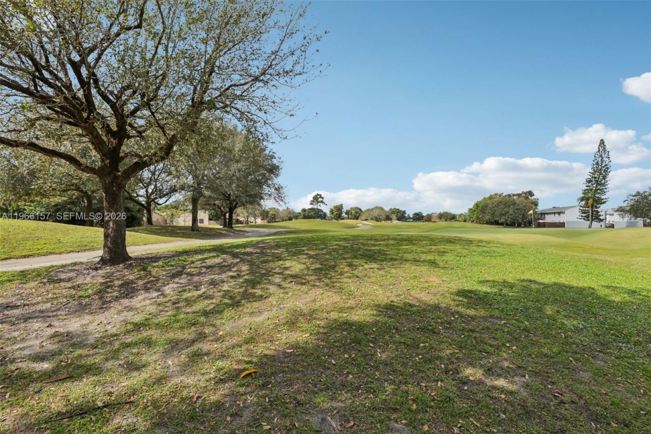 1881 SW 81st Ave, Davie, FL 33324 Photo