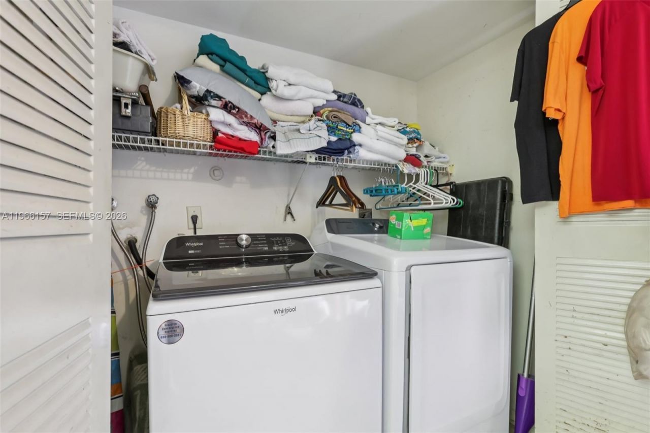 1881 SW 81st Ave, Davie, FL 33324 Photo