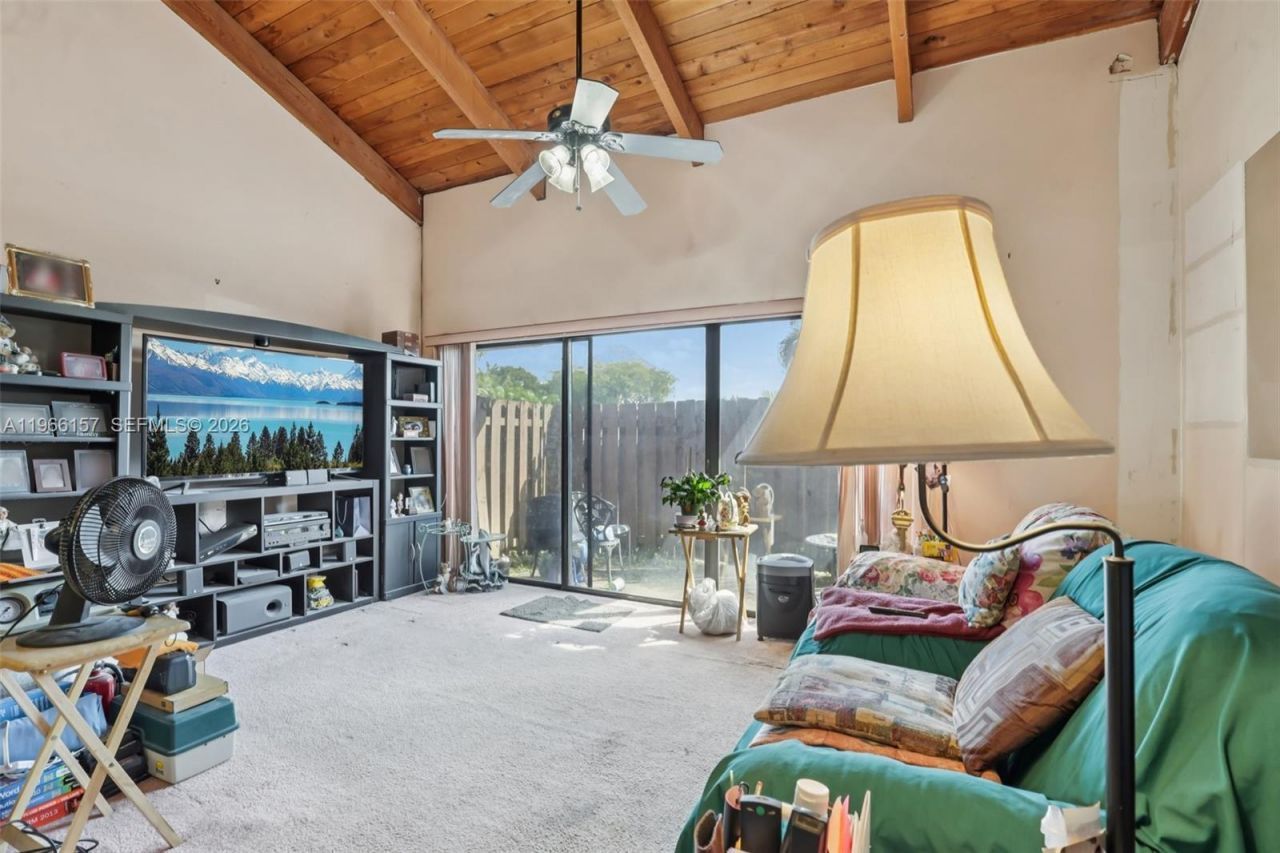 1881 SW 81st Ave, Davie, FL 33324 Photo