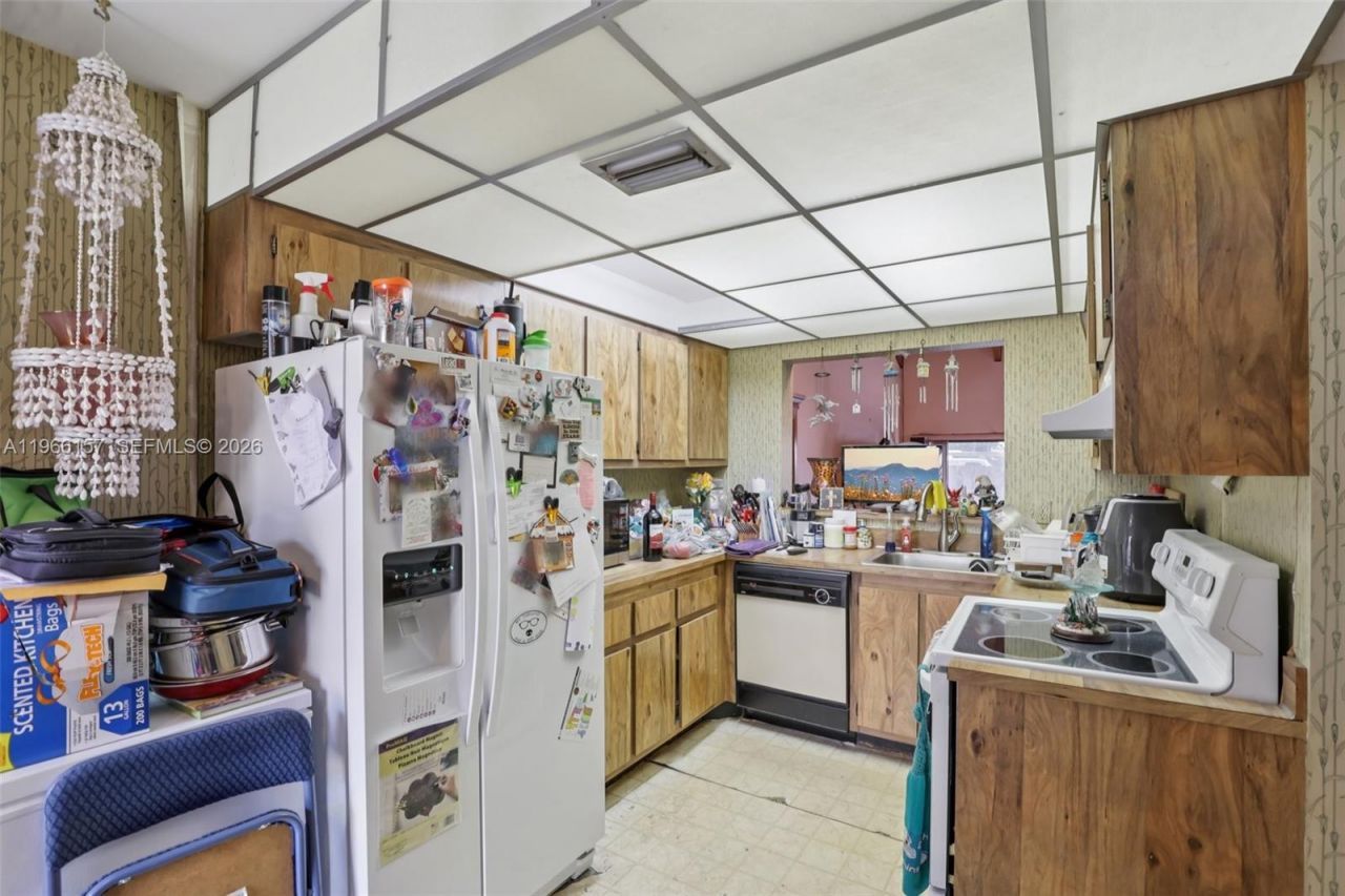 1881 SW 81st Ave, Davie, FL 33324 Photo