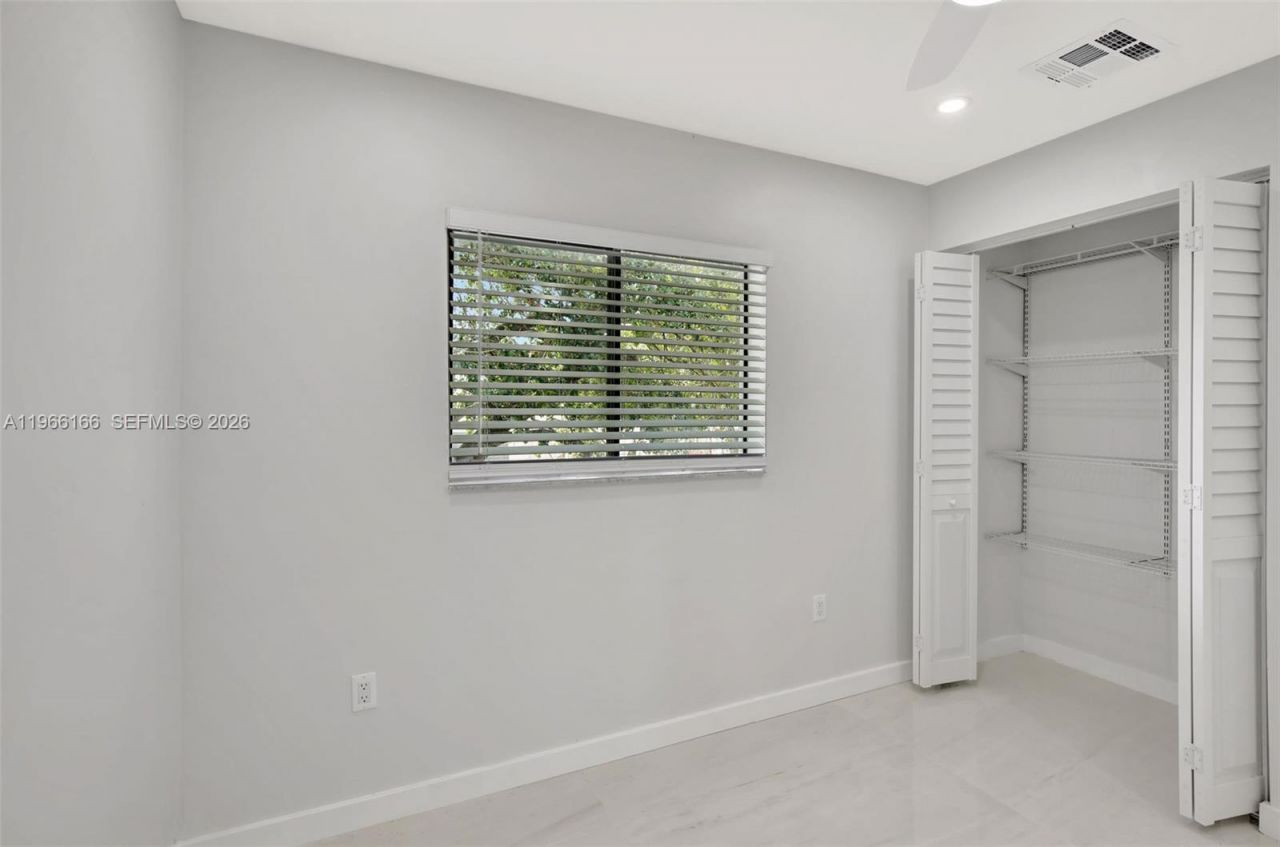 3916 NW 207th St Rd , Miami Gardens, FL 33055 Photo