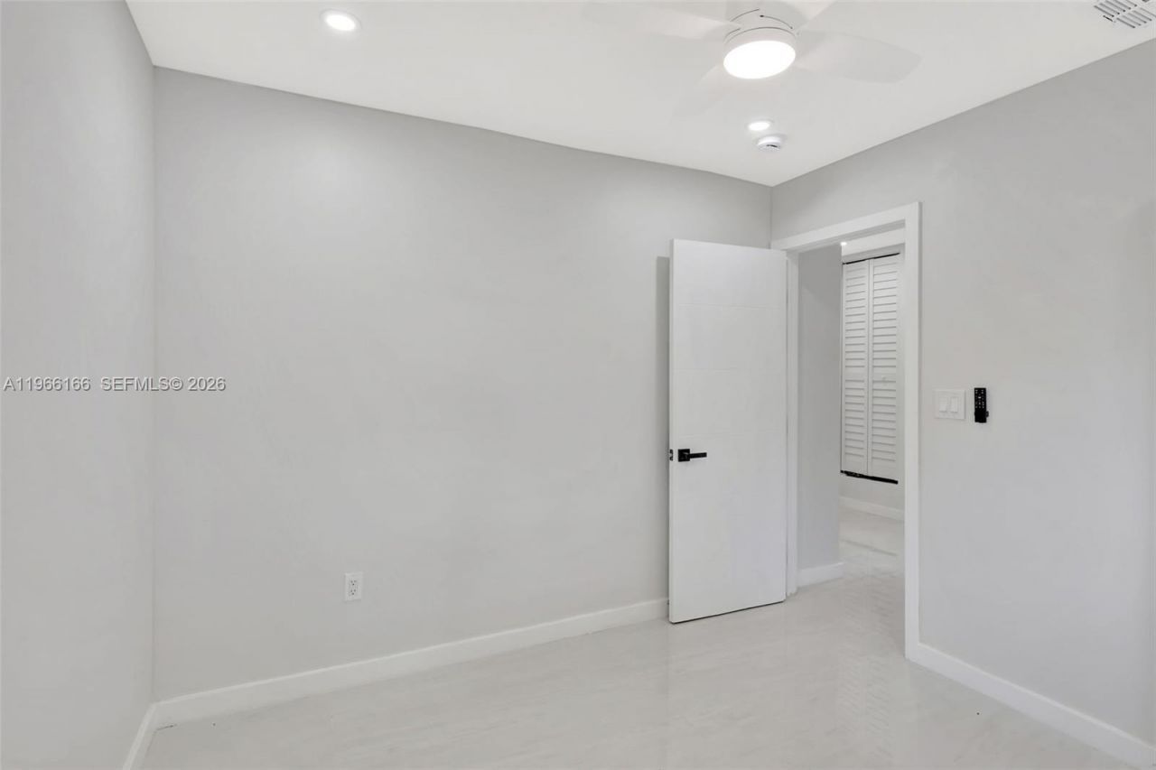 3916 NW 207th St Rd , Miami Gardens, FL 33055 Photo