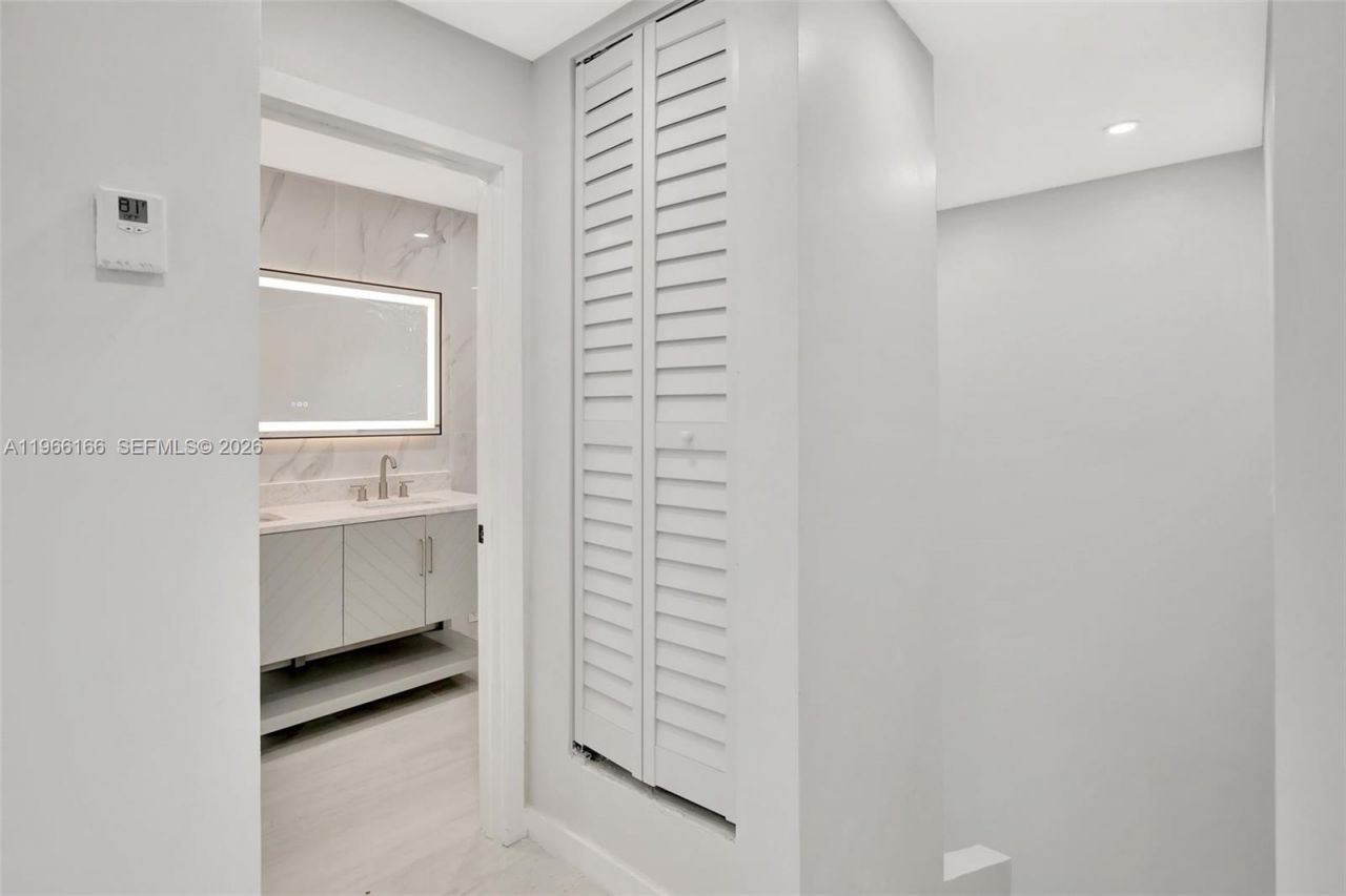 3916 NW 207th St Rd , Miami Gardens, FL 33055 Photo