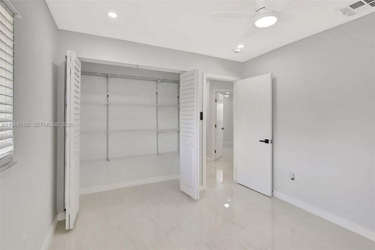 3916 NW 207th St Rd , Miami Gardens, FL 33055 Photo