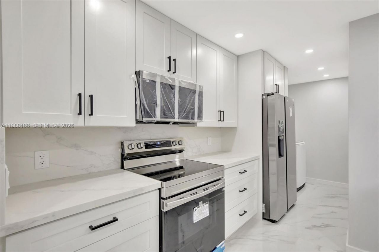 3916 NW 207th St Rd , Miami Gardens, FL 33055 Photo