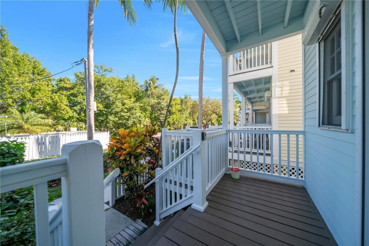 5036 Sunset Village Dr , Duck, FL 33050 Photo